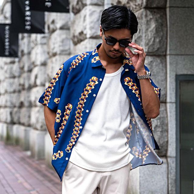 シャツ メンズ 半袖 ブランド 柄 半袖シャツ バロック調 総柄シャツ カジュアルシャツ 大きいサイズ ブラック ブルー ホワイト M L CavariA 20代 30代 40代 50代 クール ユニセックス 男性 男 服 春 夏 夏服 春夏 ファッション [CABD25-13]