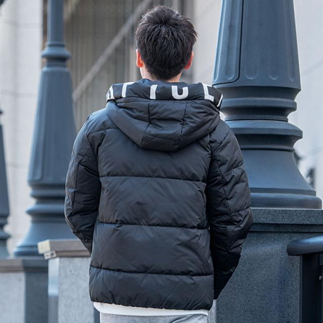 中綿ジャケット メンズ アウター ブルゾン フーディー ロゴテープ プリント 厚手 防寒 止水ジップ ラグジュアリースポーツ ブラック ホワイト レッド 黒 白 M L カジュアル ストリート スポーティー CavariA キャバリア 秋 冬 即日発送 [CATN21-26] 中綿ジャケット メンズ アウター ブルゾン フーディー ロゴテープ