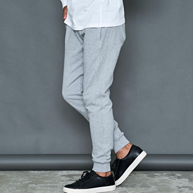 スウェットパンツ メンズ リブパンツ 1PIU1UGUALE3 RELAX ウノピゥウノウグァーレトレ THIGH LOGO LONG PANTS サイドロゴ スエットパンツ パンツ スポーツ グレー ブラック 黒 ユニセックス 20代 30代 40代 ユニセックス 男性 男 服 秋 冬 秋冬 ファッション [USB-24088]