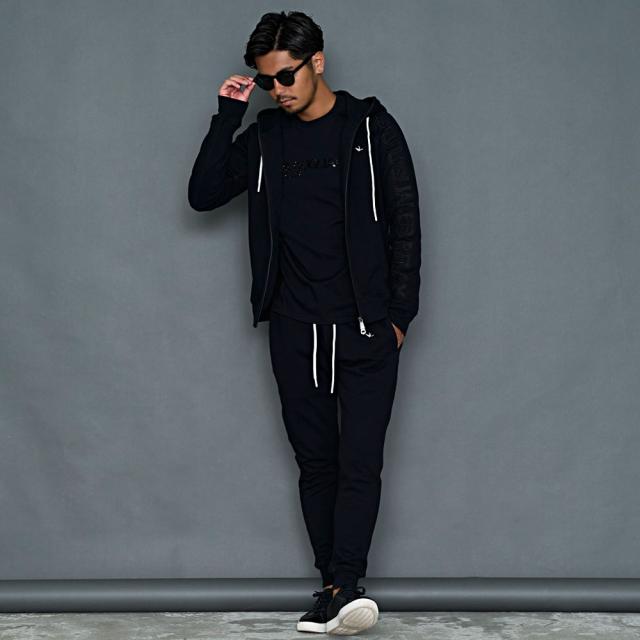 スウェットパンツ メンズ リブパンツ 1PIU1UGUALE3 RELAX ウノピゥウノウグァーレトレ THIGH LOGO LONG PANTS サイドロゴ スエットパンツ パンツ スポーツ グレー ブラック 黒 ユニセックス 20代 30代 40代 ユニセックス 男性 男 服 秋 冬 秋冬 ファッション [USB-24088]