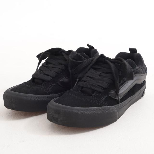 VANS バンズ ヴァンズ スニーカー メンズ ブランド KNU SKOOL ニュースクール VN0009QCBKA スケートシューズ おしゃれ 靴 くつ クツ シューズ スウェード スエード カジュアル ストリート ブラック 黒 VN0009QCBKA 26cm 26.5cm 27cm 27.5cm 28cm [VN0009QCBKA]