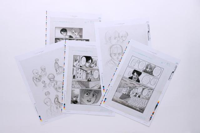 [新品]進撃の巨人 画集 FLY_4