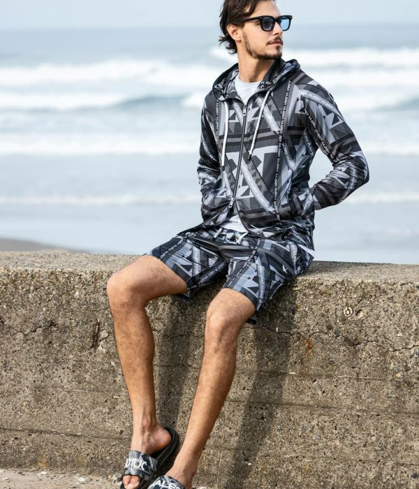 1PIU1UGUALE3 RELAX ウノピゥウノウグァーレトレ リラックス ラッシュ