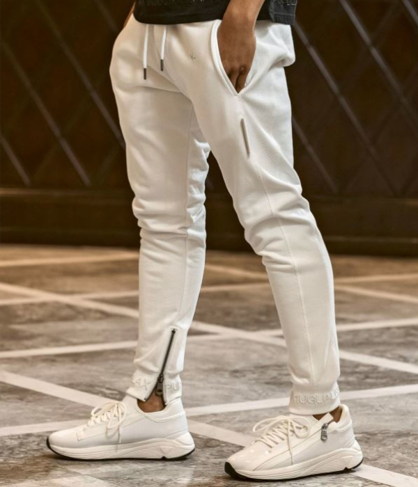 1piu1uguale3 ウノピゥウノウグァーレトレ 3スエット パンツロゴ白