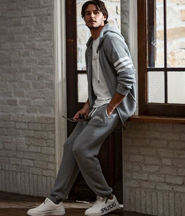 1PIU1UGUALE3 RELAX ウノピゥウノウグァーレトレ リラックス 鹿の子