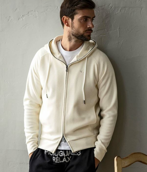 1PIU1UGUALE3 RELAX ウノピゥウノウグァーレトレ リラックス