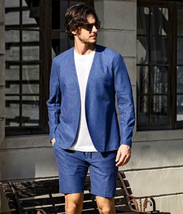 ウノピゥウノウグァーレトレ スーツ 4