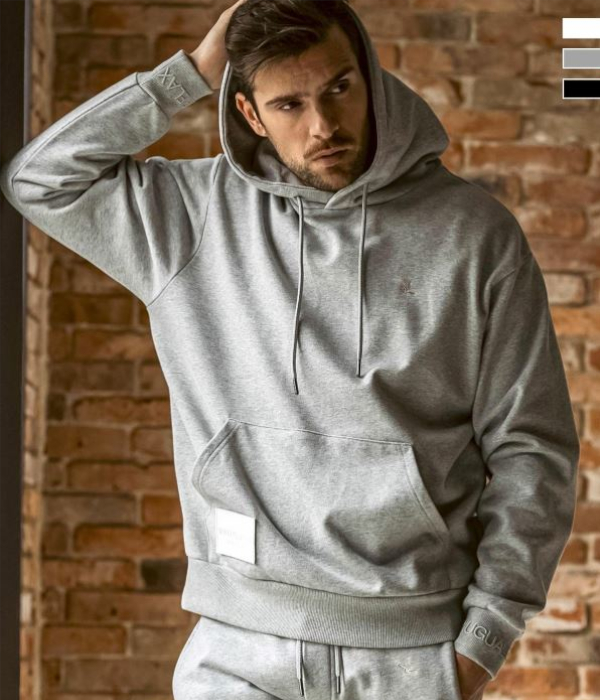 1PIU1UGUALE3 RELAX ウノピゥウノウグァーレトレ リラックス レザーパッチプルオーバーパーカー メンズ フーディ スウェット カジュアル スポーツ