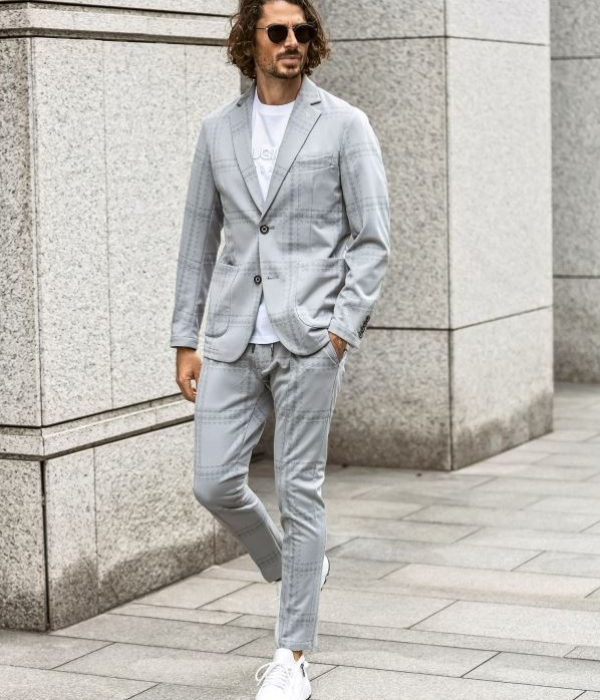 1PIU1UGUALE3 RELAX ウノピゥウノウグァーレトレ リラックス