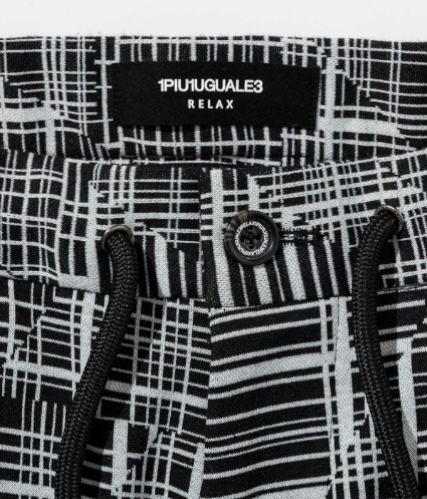 1PIU1UGUALE3 RELAX ウノピゥウノウグァーレトレ 伸び伸びする セットアップ メンズ 否色合い 背広 上下仕かける 成年者 好いたらしいめ 幾何学的