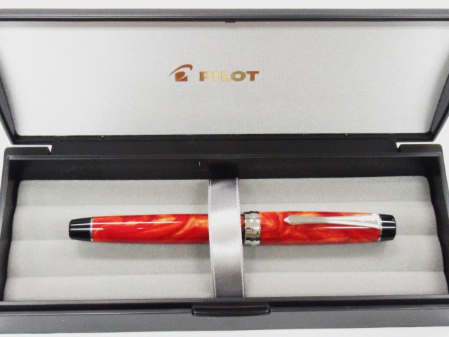 パイロット万年筆 カスタムヘリテイジSE マーブル 38000円 高級