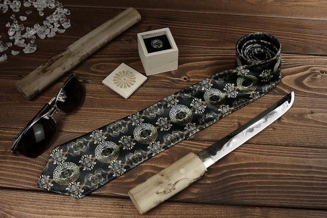 ゆうネクタイ付き　C-boy Style【No.131】ロック コーディネート詳細 | BINGOYA