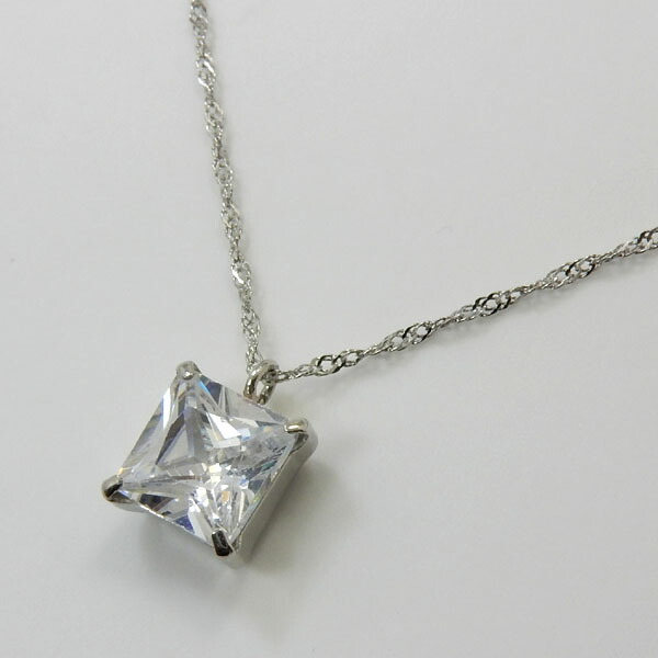 ネックレス レディース 1.7カラット プリンセスカット キュービックプラチナ(Pt900) ペンダント ネックレス(簡易鑑別カード付)  送料無料の通販は 11,396円