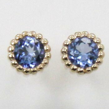 K18ピンクゴールド タンザナイトピアス(太さ0.9mmｘ長さ10mm芯・シリコンキャッチ付)の通販は 37,180円