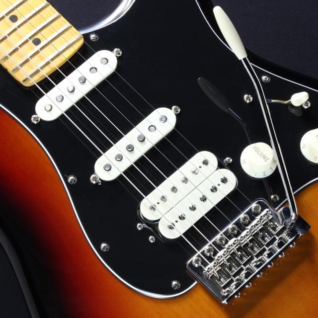 Fender USA USED 中古 American Professional Classic Stratocaster HSS (3-Color Sunburst/Maple)_3