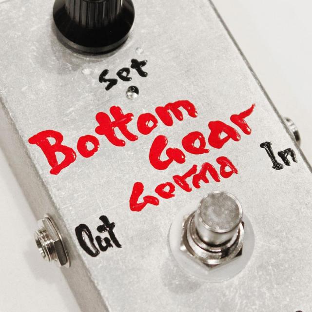 Akima&Neos Bottom Gear