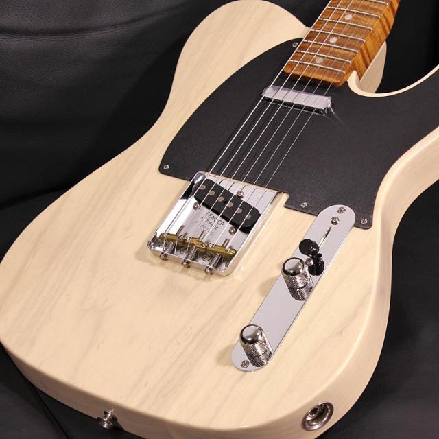 Fender Custom Shop American Custom Telecaster NOS 1-Piece Roasted 3A Flame Maple Neck Fingerboard (Honey Blonde) 【SN.R140769】  【特価】_4