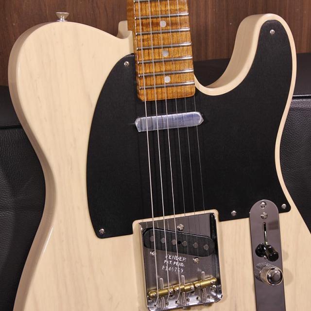 Fender Custom Shop American Custom Telecaster NOS 1-Piece Roasted 3A Flame Maple Neck Fingerboard (Honey Blonde) 【SN.R140769】  【特価】_5