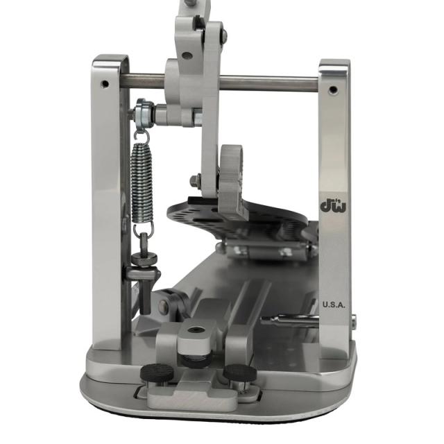 dw CPMDDBK [MFG Direct Drive Single Pedal / GRAPHITE]_4