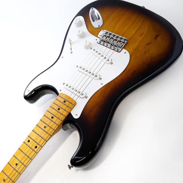 Fender USA 70th Anniversary American Vintage II 1954 Stratocaster (2-Color Sunburst/Maple) 【特価】_5