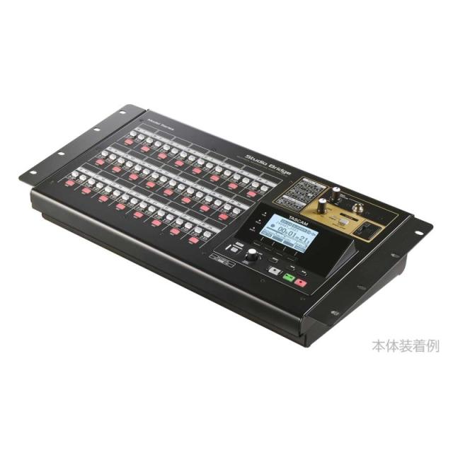 TASCAM AK-RMSTBG(Studio Bridge用ラックマウントキット)_1