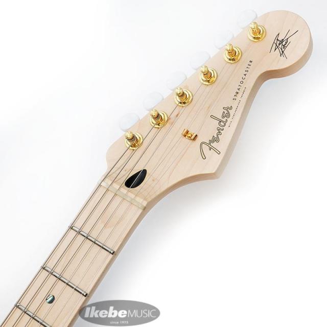 Fender (Japan Exclusive Series) Ritchie Kotzen Strat SSS (Transparent Red Burst)_8