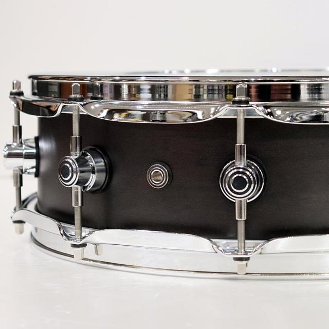 dw DRSO0414SSC107 [Collector’s Pure Maple Snare Drum Standard Shell 14’’×4’’ - Ebony Satin Oil]【数量限定特価品】_3