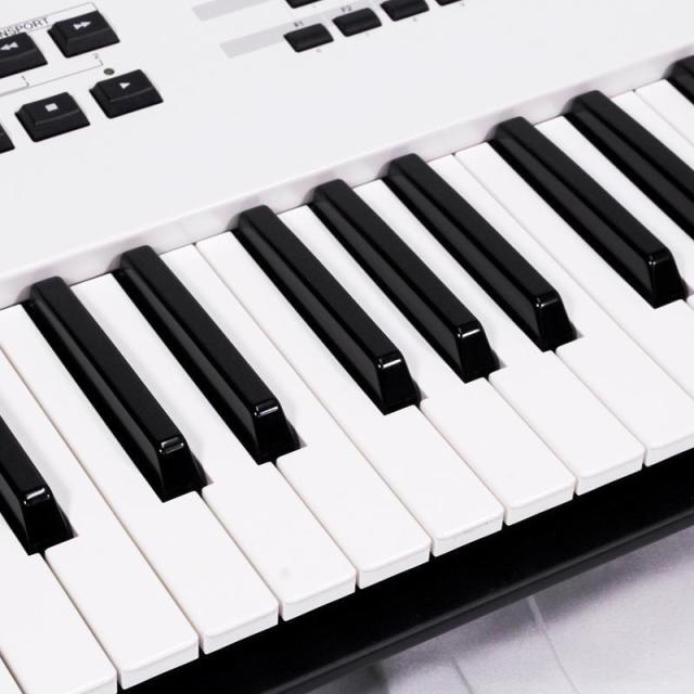 YAMAHA MOTIF XF6 中古美品 専用ハードケース付き