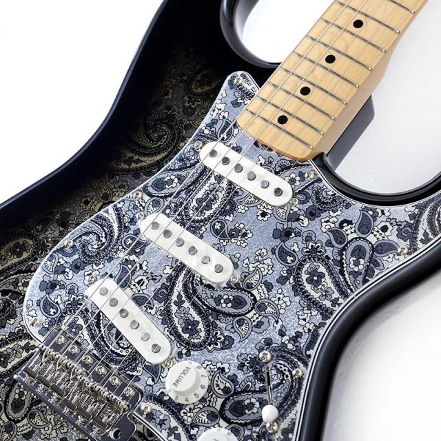 Fender Made in Japan Limited Stratocaster Paisley (Black Paisley/Maple)_3