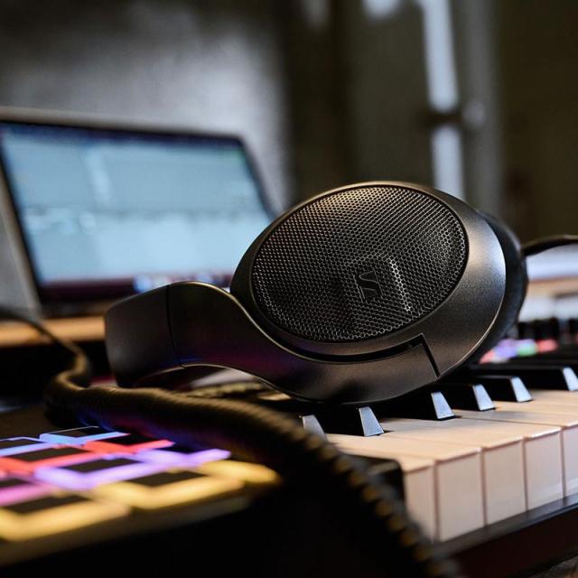 SENNHEISER HD 400 PRO (開放型モニターヘッドフォン)(ゼンハイザー)の