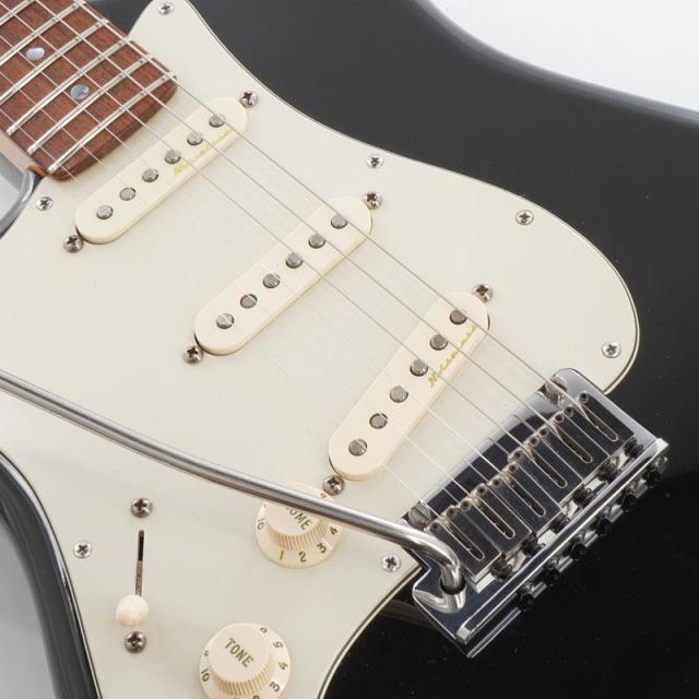Fender USA USED 中古 American Deluxe Stratocaster Left Handed (Black/R) 2001 [SN. DZ1147535]_6