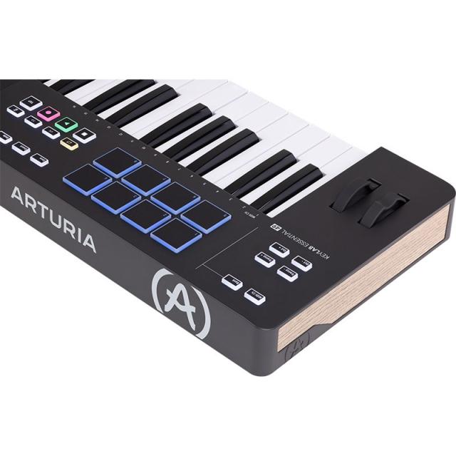 Arturia KeyLab Essential 61 mk3 BK 【NKS対応製品・Komplete 15 Select無償提供】(KEYLAB ESN 61 MK3 BK)_6