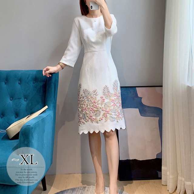 ワンピース ラウンドネック 花柄 長袖 膝丈 ロマンティック ガーリー きれいめ 定番 休日スタイル ママ 母親 キレイ目 フェミニン ワンピース ラウンドネック 花柄 長袖 膝丈 ロマンティック ガーリー