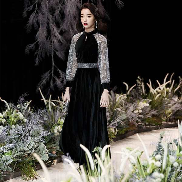 ランキング常連 生活快適特集 ギフトにも最適 ピアノ発表会 今だけ 母親 ピアノ 黒ドレス 収納便利 ベロア 演奏 ワンピース 演奏会 キラキラ ロングドレス 長袖 大人 袖付き 発表会 結婚式 秋冬 ドレス お買い得プライス クリスマスギフト