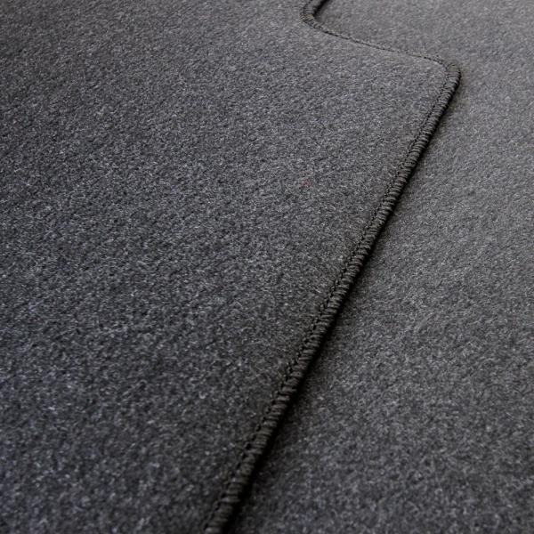 カローラ E210系(2WD/AT) サイドバイザー&フロアマットの通販は カローラ E210系(2WD/AT) サイドバイザー&フロアマットの通販は