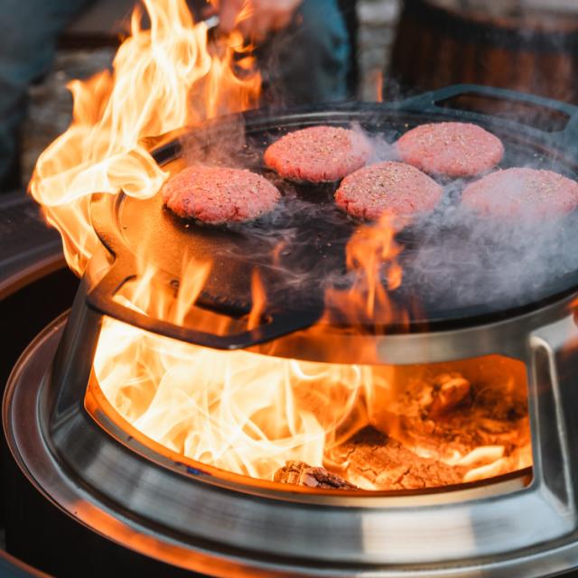 【ユーコン用】ソロストーブ ファイヤーピット サラウンド Solo Stove | 焚き火台 焚火台 焚火 ストーブ 保護 テーブル 安全 家族 BBQ グランピング キャンプ アウトドア_16