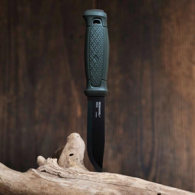 モーラナイフ ガーバーグ ブラックブレード スタンダード カーボン Morakniv ナイフ キャンプナイフ フルタング キャンプ アウトドア キャンプ用品 アウトドア用品 料理 調理 釣り 登山 防災 バトニング 薪割り 刃厚3 2mmの通販は - UPI au PAY