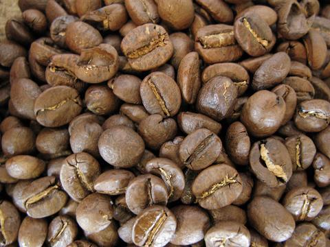 ギフト コーヒー 送料無料 カリタ102コーヒーフィルター 2〜4人用 100枚入り キリマンジャロ 400g 浅煎り コーヒー豆 袋 ギフトラッピング レギュラーコーヒー アラビカ豆 コヒー豆 ポイント消化 内祝い 敬老会 お返し 男性 グルメ スーパーセール お中元 御中元 お礼_3