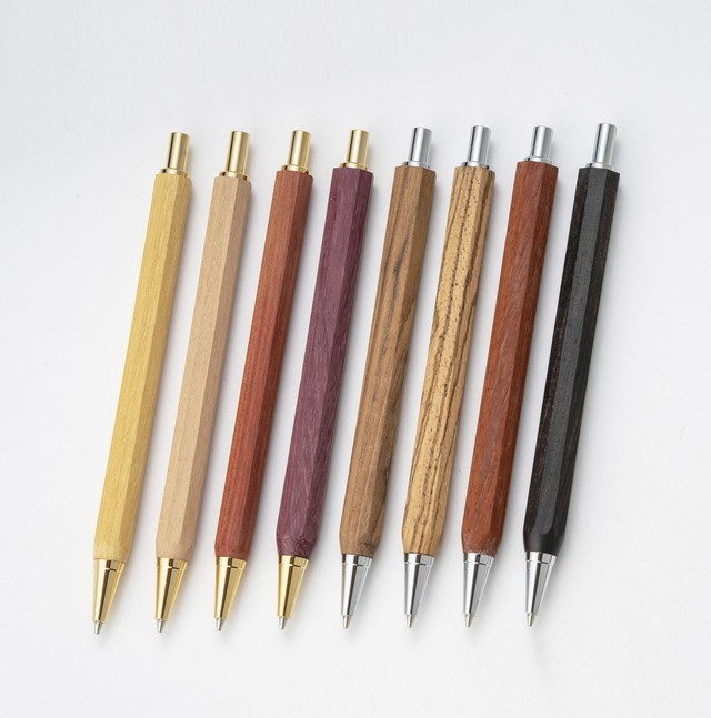 シャーペン シャープペンシル 八角 木製 高級 稀少杢 銘木 日本製 ハンドメイド ドイツDAYACOM社製 0.7mm レザーペンケース付き luminio ルミニーオ 200の通販は