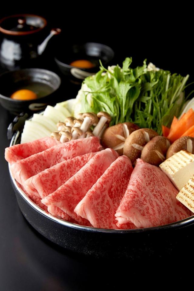 肉 ギフト 飛騨牛 養老ミート ロース 肩ロース すき焼き しゃぶしゃぶ 1kg 4〜6人前 冷凍 化粧箱入り ギフト 贈答用 黒毛和牛 牛肉 高級肉 サシ 霜降りの通販は 肉 ギフト 飛騨牛 養老ミート ロース 肩ロース すき焼き しゃぶしゃぶ 1kg 4〜6人前 冷凍 化粧箱入り ギフト 贈答用 黒毛和牛 牛肉 高級肉 サシ 霜降りの通販は