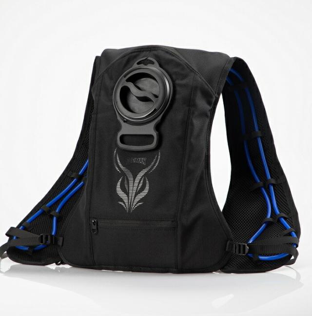 山真製鋸 (YsGOD JAPAN) ICM3-BLV-SET アイスマンベスト ブラック 新感覚 水冷服 ベスト+バッテリ(3350mAh)セットで即使用可 フリーサイズ(子供から大人まで可) クール 冷感ベスト 空調服 熱中症対策 暑さ対策 各現場作業 アウトドア