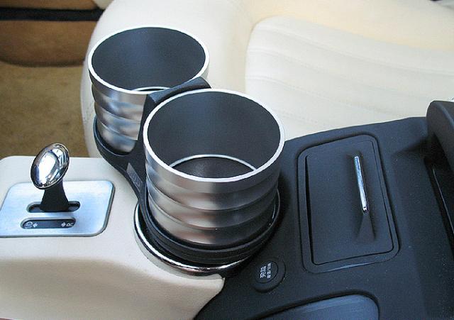 AL-B109BS ALCABO ドリンクホルダー MASERATI クアトロポルテ 5代目 前期 2004～2007 左右ハンドル車 センターコンソール用 マセラティ クワトロポルテ 2004年〜2007年 ドリンクホルダー ブラック