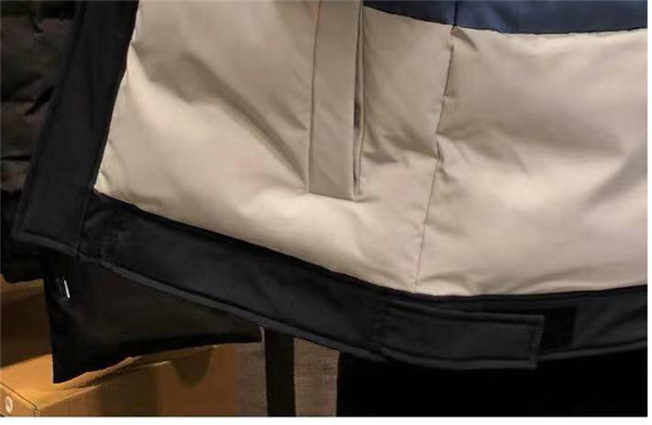 爆売中 ダウンジャケット メンズ フード付き 配色 軽量 ウルトラ