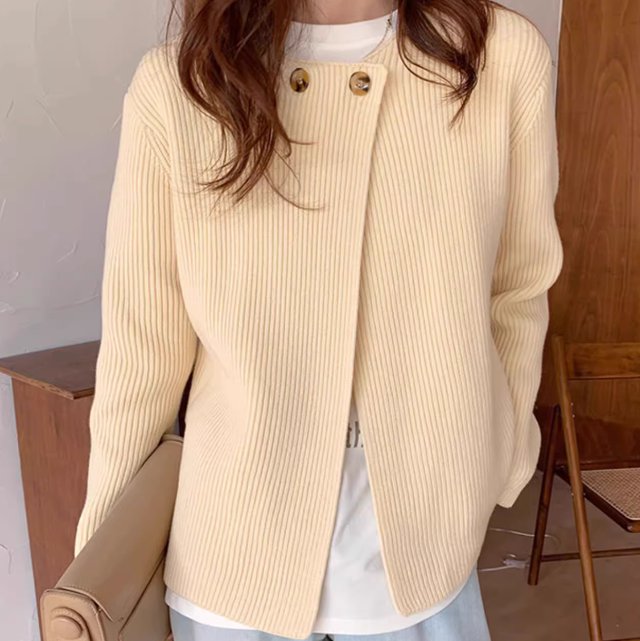 トップス ジャケット ニット セーター カーディガン 上着 レディース 羽織 前開き 長袖 ラウンドネック 襟なし ノーカラー ワイドの通販は 8,067円