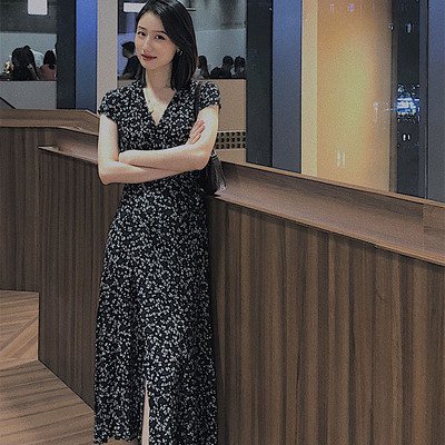 ワンピース ミディアム丈ワンピース 半袖 Vネック ミディアム丈 薄手 スリット かわいい 大人可愛い きれいめ シンプル カジュアル 上品の通販は 11,280円