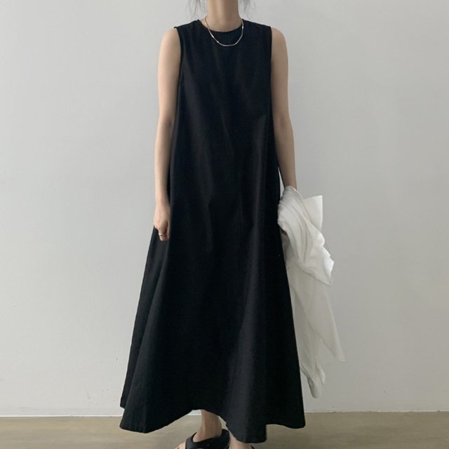 ワンピース マキシ丈ワンピース ノースリーブワンピース 袖なし ラウンドネック マキシ丈 ロング丈 かわいい 大人可愛い きれいめの通販は 5,980円