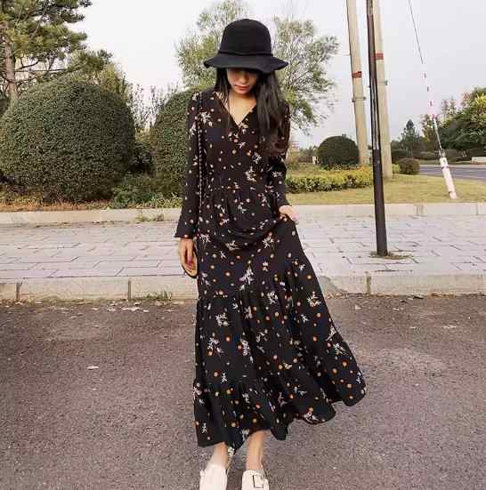 ワンピース ドレス レディース ロング マキシ 丈長 長袖 ベルスリーブ Vネック フレア フェミニン プリーツ シフォン フリルの通販は