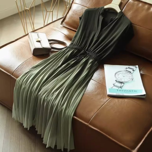 ワンピース レディース シャツワンピ フレア ロング 半袖 Vネック Aライン フェミニン プリーツ シフォン ウエストマーク ウエストリボンの通販は 6,540円