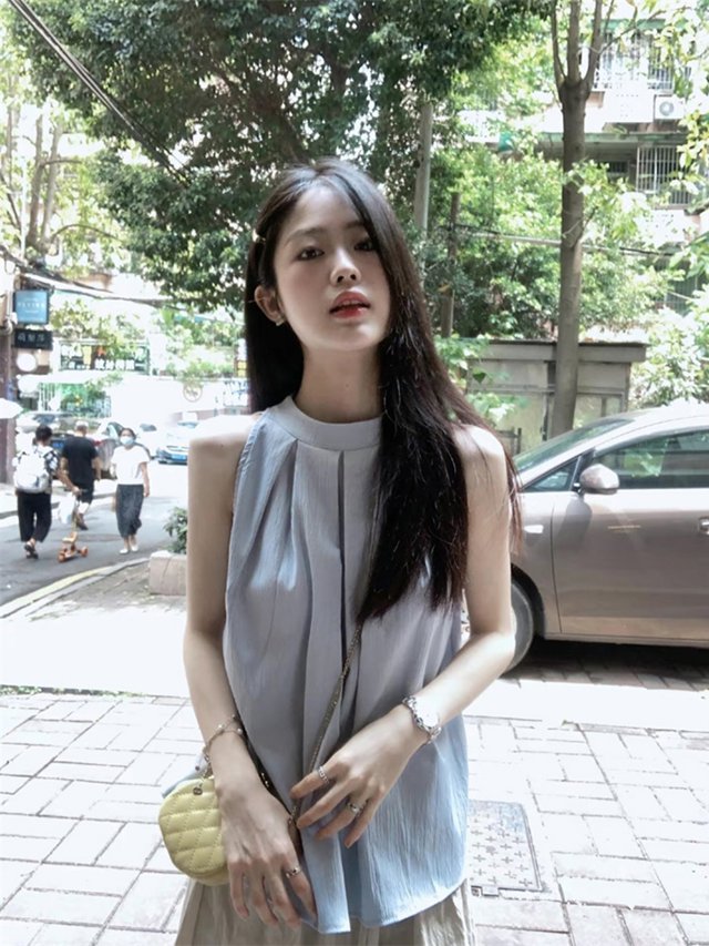 レディース トップス シャツ ノースリーブ プリーツ 薄手 かわいい 大人可愛い シンプル おしゃれ かっこいい ルーズ 無地 夏 S M L XLの通販は 6,980円