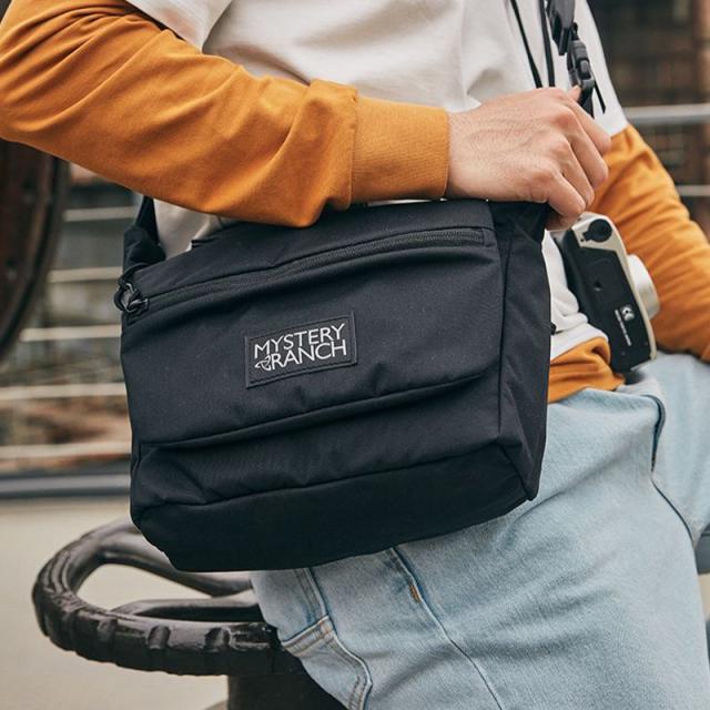 MYSTERY RANCH | ミステリーランチ SKA ショルダーバッグ ブラック 6.3L